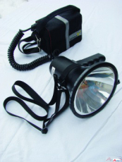 Handscheinwerfer XS-35B Xenon 3200 Lumen ohne Akku